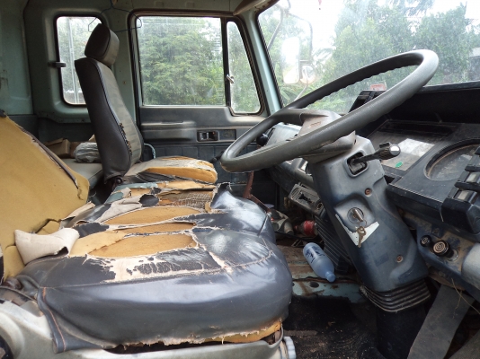 ขายรถ10ล้ออีซูซุร็อกดั้ม2เพลาเครื่อง240แรง เทอร์โบว์ สโลว์ พร้อมใช้งานคับ