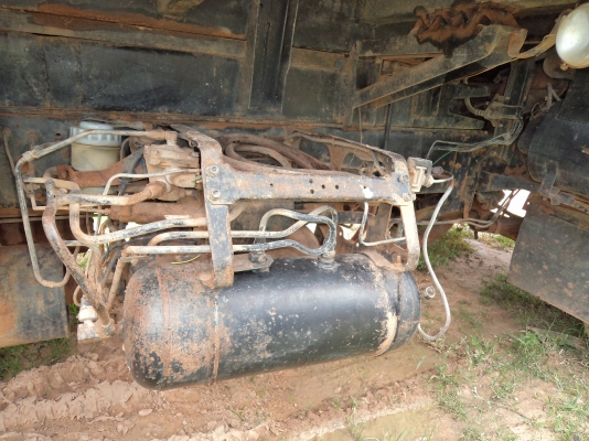 ขายรถ10ล้ออีซูซุร็อกดั้ม2เพลาเครื่อง240แรง เทอร์โบว์ สโลว์ พร้อมใช้งานคับ