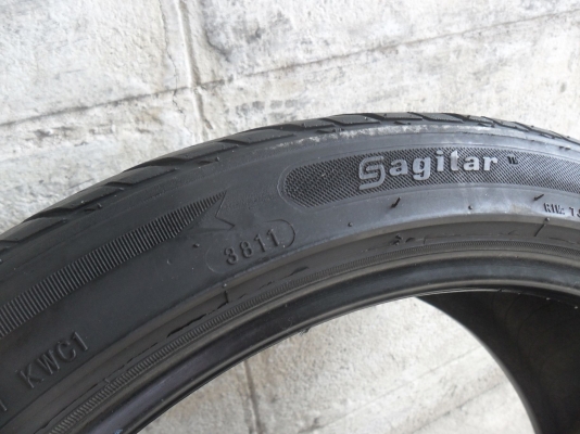 ยาง gagitar 205/45ZR17 ปี11 สวยๆ 1 คู่ ราคา 1700 บาท