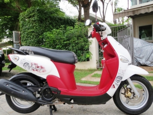 4 เดือน Yamaha Fiore ลายฮิต ขาว แดง  เดิมแท้ดี ไม่มีบิลด์ เพียง 23,900 บาทเท่านั้น