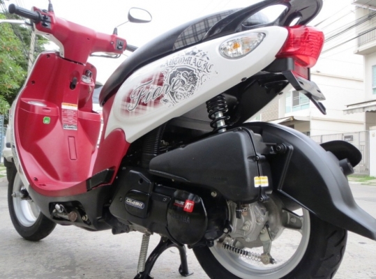4 เดือน Yamaha Fiore ลายฮิต ขาว แดง  เดิมแท้ดี ไม่มีบิลด์ เพียง 23,900 บาทเท่านั้น