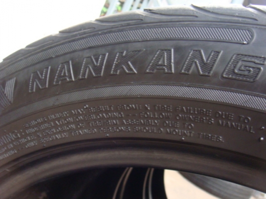 ขายยาง Nangkang  265/50/20  ปี 12