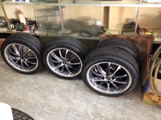 ขายล้อแม็ก17 +ยาง 205-45-17 ขายล้อแม็ก17 +ยาง 205-45-17