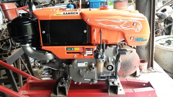 เครื่องรถไถเดินตาม เครื่องยนต์ดีเซลเอนกประสงค์  14  แรง รุ่นSR-140N สอบถามโทร. 086-3991714 อะไหล่มีจำหน่ายทั่วประเทศ
