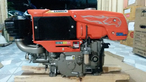 เครื่องรถไถเดินตาม เครื่องยนต์ดีเซลเอนกประสงค์  14  แรง รุ่นSR-140N สอบถามโทร. 086-3991714 อะไหล่มีจำหน่ายทั่วประเทศ