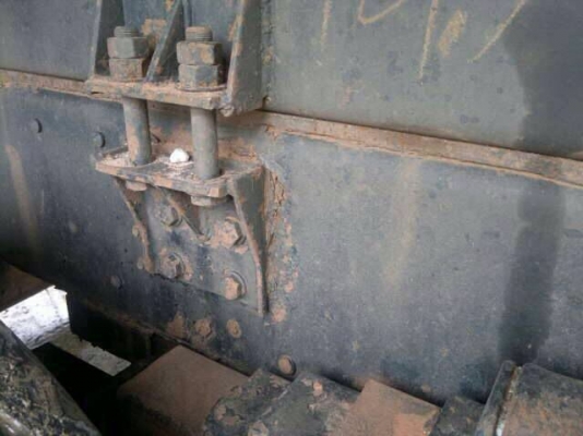 รถมิตซู 10 ล้อดั้ม FN527 - TF  220 แรงม้า  สนใจติดต่อ 081 - 6079515