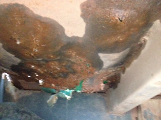 รถมิตซู 10 ล้อดั้ม FN527 - TF  220 แรงม้า  สนใจติดต่อ 081 - 6079515