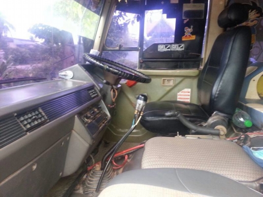 รถมิตซู 10 ล้อดั้ม FN527 - TF  220 แรงม้า  สนใจติดต่อ 081 - 6079515