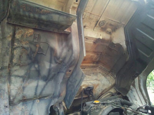 รถมิตซู 10 ล้อดั้ม FN527 - MA  เปลื่ยนเครื่อง 210 แรงม้า  สนใจติดต่อ 081 - 6079515