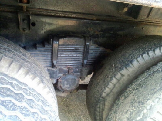 รถมิตซู 10 ล้อดั้ม FN527 - MA  เปลื่ยนเครื่อง 210 แรงม้า  สนใจติดต่อ 081 - 6079515