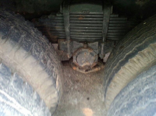 รถมิตซู 10 ล้อดั้ม FN527 - MA  เปลื่ยนเครื่อง 210 แรงม้า  สนใจติดต่อ 081 - 6079515