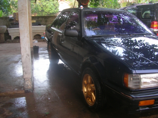 มาสด้า เครื่อง1300 5เกียร์ เครื่องดี แอร์เย็น รถไม่มีผุ ล้อแมกขอบ15