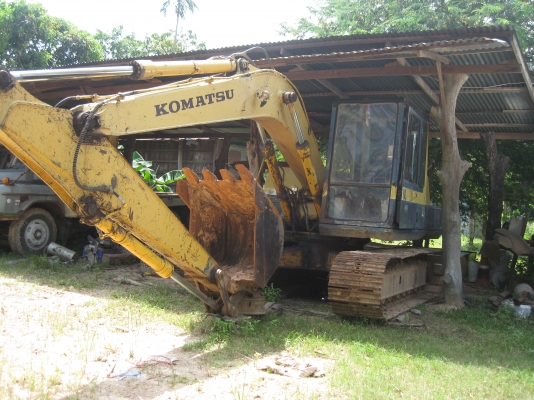 ลดสุดๆ!! ขายรถแบ็คโฮ Komatsu PC120 รุ่น3 ราคา390,000(ไม่มีค่านายหน้า)
