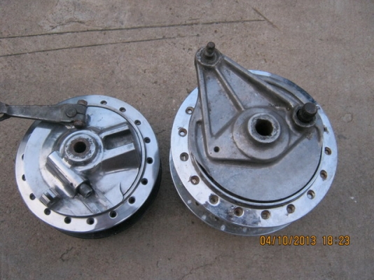 ขายดุมล้อหน้า/หลัง JX/CG/GL 1 ชุดคับ