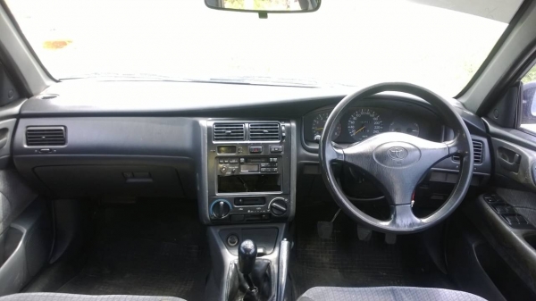 ขายถูกรถสวย Toyota Corona วิ่งน้อย