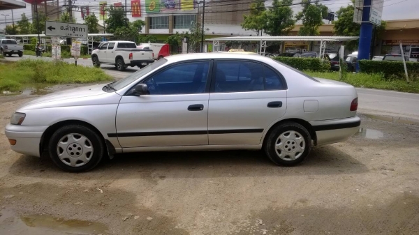 ขายถูกรถสวย Toyota Corona วิ่งน้อย