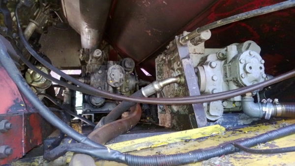 ขายรถเกี่ยวข้าวเกษตรพัฒนา จ้าวช้างไวไฟปี 49 พร้อม10ล้อเทรนเลอร์ 2เพลา Hino kt 725 ขายรถเกี่ยวข้าวเกษตรพัฒนา จ้าวช้างไวไฟปี 49 พร้อม10ล้อเทรนเลอร์ 2เพลา Hino kt 725