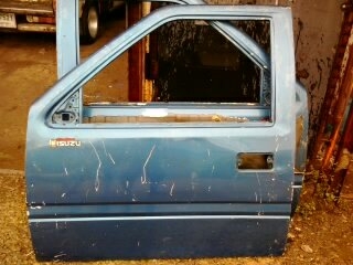 ขาย ประตู อีซูซุ