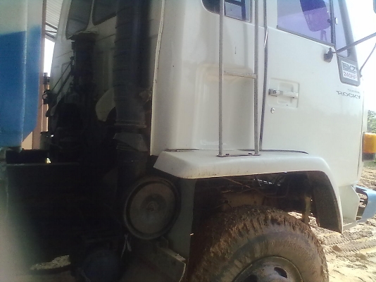 -ขาย10ล้อ2เพลาดั้ม อิซูชุ ร็อกกี้FXZ 240สภาพเดิมๆๆค่ะ