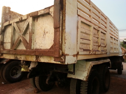 ขายด่วนสิบล้อสองเพลาดั้ม HINO FM17 เครื่อง EH700 168แรงสภาพพร้อมใช้สุดๆเลย รีบจอง โทร 0801515451 0811838154