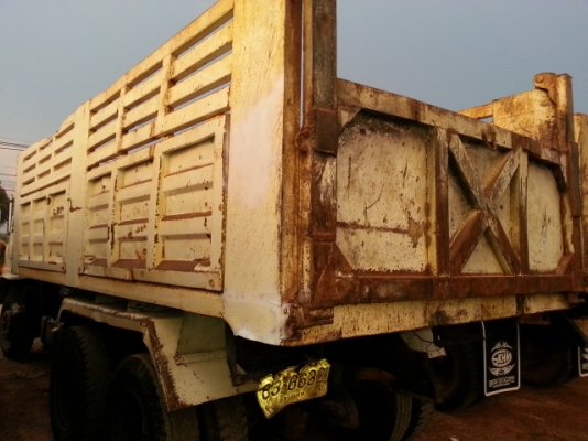 ขายด่วนสิบล้อสองเพลาดั้ม HINO FM17 เครื่อง EH700 168แรงสภาพพร้อมใช้สุดๆเลย รีบจอง โทร 0801515451 0811838154