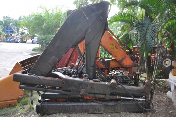 ขายเครน HIAB 650 สภาพเดิมจากญี่ปุ่น ยังไม่เคยใช้งานในไทย ราคาถูก