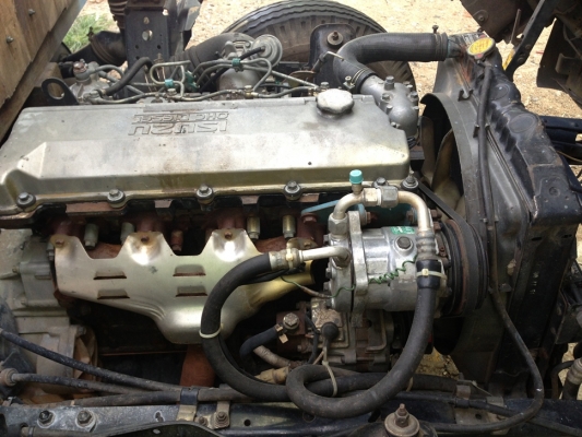 ขาย รถ 6 ล้อ isuzu NPR 120 แรง