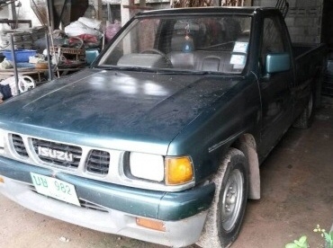 ISUZU TFR มังกรทอง SPARK EX 2.5 MT ปี 33 รถบ้านสภาพดีเดิมๆพร้อมใช้งาน เครื่องยนต์ 87 HP แห้งดีแรงดี ภายในเก๋งคอนโซลสวยครบ แอร์เย็น พวงมาลัยธรรมดา กระบะปูพื้นยางลายเนอร์ ช่วงล่างแน่นคัชซีสวยไม่มีผุ ยางสภาพดี 4 เส้นประมาณ 70\% พร้อมใช้งาน เอกสารทะเบียนครบพร้ ISUZU TFR มังกรทอง SPARK EX 2.5 MT ปี 33 รถบ้านสภาพดีเดิมๆพร้อมใช้งาน เครื่องยนต์ 87 HP แห้งดีแรงดี ภายในเก๋งคอนโซลสวยครบ แอร์เย็น พวงมาลัยธรรมดา กระบะปูพื้นยางลายเนอร์ ช่วงล่างแน่นคัชซีสวยไม่มีผุ ยางสภาพดี 4 เส้นประมาณ 70\% พร้อมใช้งาน เอกสารทะเบียนครบพร้