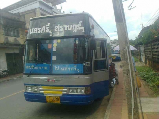 ขายรถบัสแอร์ชั้นครึ่ง HINO 185 แรงม้า 32 ที่นั่ง เครื่องอยู่ท้าย ราคา 500000