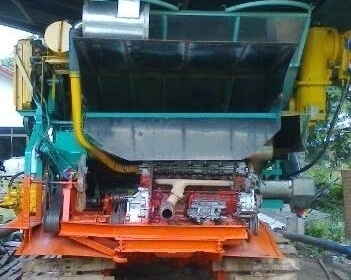 ขายด่วน รถเกี่ยวข้าวไทยเจริญการช่าง รถสวยสภาพดีทั้งคันพร้อมใช้งาน เครื่องยนต์ 220 HP HINO JO8C เครื่องแน่นดีแรงดีไม่มีเยิ้ม อุ้ม 2.5 ตัน ปั๊มไดกิ้นเบอร์ 22 ช่วงล่าง 12HT สภาพดี 70\% พร้อมทำงานได้เลย ราคาต่อรองได้ครับ ขายด่วน รถเกี่ยวข้าวไทยเจริญการช่าง รถสวยสภาพดีทั้งคันพร้อมใช้งาน เครื่องยนต์ 220 HP HINO JO8C เครื่องแน่นดีแรงดีไม่มีเยิ้ม อุ้ม 2.5 ตัน ปั๊มไดกิ้นเบอร์ 22 ช่วงล่าง 12HT สภาพดี 70\% พร้อมทำงานได้เลย ราคาต่อรองได้ครับ