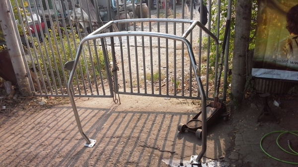 ขายอะไหล่บอดี้และเครื่องยนต์ของโตโยต้า หน้าแหลม