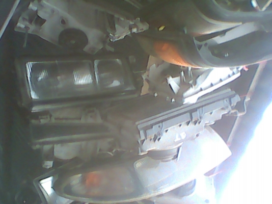 ขายอะไหล่บอดี้และเครื่องยนต์ของโตโยต้า หน้าแหลม