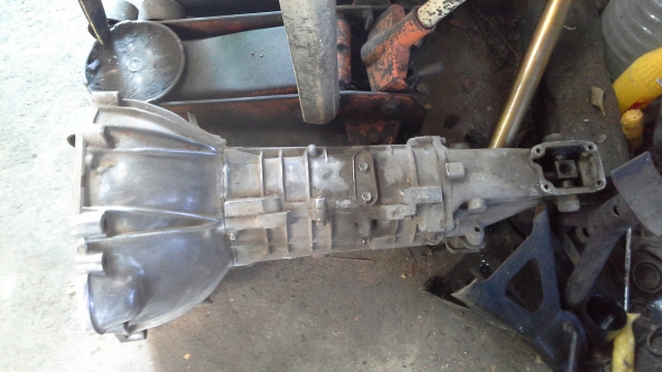 ขายอะไหล่บอดี้และเครื่องยนต์ของโตโยต้า หน้าแหลม