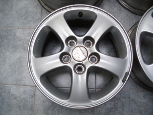 ขายล้อแมกซ์ 5 รู JRD 15 นิ้ว สภาพดี