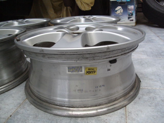 ขายล้อแมกซ์ 5 รู JRD 15 นิ้ว สภาพดี