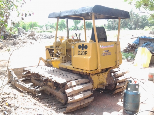 ขายแทรกเตอร์KOMATSU   D 2 OPLซุปเปอร์รถสวยมากแผ่นแทรก70ราคาเปิด250000