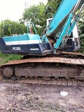 ขาย PC 200-3 สภาพสวย เครื่องดี ปั๊มดี แห้งๆ ไว คอนโทรลสั้น ช่วงล่างแน่นๆเต็มๆตึงๆ