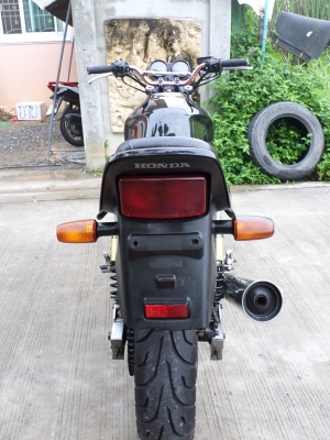 วุมินนบุรี ช็อป CB400sf สภาพสวยๆเครื่องดีมากๆเดินเบานิ่งๆรถพร้อมใช้ยางสวยๆอินวอย