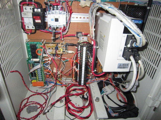 ขาย Mitsubishi AC Servo Motor 3.5 Kw พร้อม เกียร์ มือสอง สภาพดี ขาย Mitsubishi AC Servo Motor 3.5 Kw พร้อม เกียร์ มือสอง สภาพดี