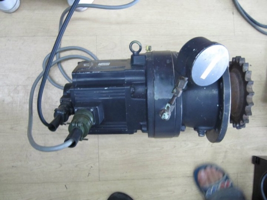 ขาย Mitsubishi AC Servo Motor 3.5 Kw พร้อม เกียร์ มือสอง สภาพดี ขาย Mitsubishi AC Servo Motor 3.5 Kw พร้อม เกียร์ มือสอง สภาพดี