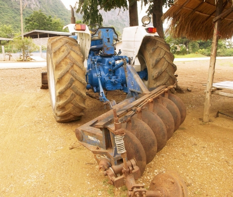 ขายรถไถฟอร์ด รุ่น 6600