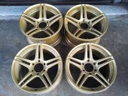 kiki ขอบ17 สวย6รู ยาง 245/45/17ปี12