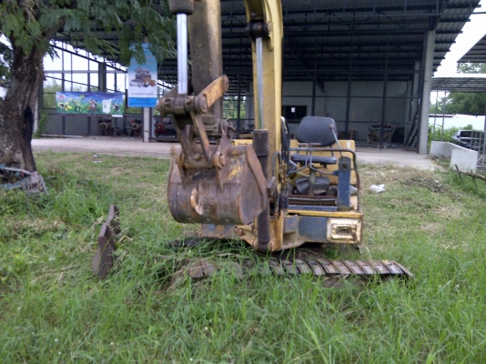 ขายรถแบคโฮเล็ก PC30 ยันม้า ตามสภาพคับ เครื่องติด จำนวน 3 สูบ เทอร์โบ