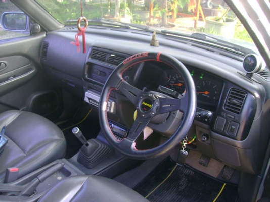 MITSUBISHI STADA 2.8 SUPER GLX CAB TURBO MITSUBISHI STADA 2.8 SUPER GLX CAB TURBO