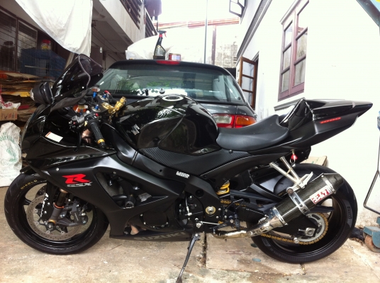 ขาย SUZUKI GSXR1000 K7 มีของแต่ง ขาย SUZUKI GSXR1000 K7 มีของแต่ง