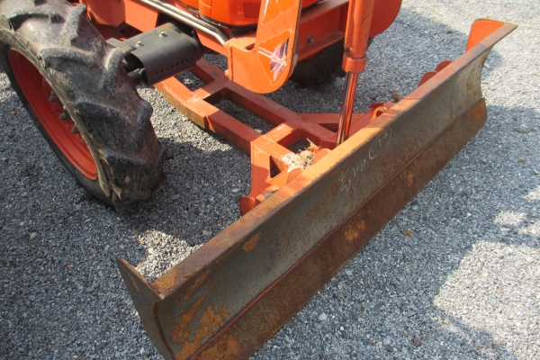 มาแล้ว KUBOTA L4708 คุณภาพเยี่ยม รถไร่ แห้งสุดๆ พร้อมผาน ตราช้างเอาไปเลย มาแล้ว KUBOTA L4708 คุณภาพเยี่ยม รถไร่ แห้งสุดๆ พร้อมผาน ตราช้างเอาไปเลย