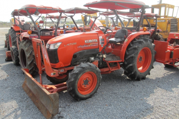 มาแล้ว KUBOTA L4708 คุณภาพเยี่ยม รถไร่ แห้งสุดๆ พร้อมผาน ตราช้างเอาไปเลย มาแล้ว KUBOTA L4708 คุณภาพเยี่ยม รถไร่ แห้งสุดๆ พร้อมผาน ตราช้างเอาไปเลย