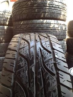 ขายยางDunlop Grantreak ตัวสือขาว 285-75-16 ดอกเป็นกำแพง 1ชุด ถูกๆครับ ขายยางDunlop Grantreak ตัวสือขาว 285-75-16 ดอกเป็นกำแพง 1ชุด ถูกๆครับ