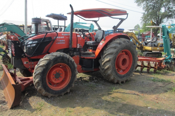 มาแล้ว แทรกเตอร์ และรถเกี่ยวคูโบต้า มือสองที่ใหญ่ที่สุดในภาคกลาง สนใจโทรสอบถามได้ที่น้องร็อคครับ มาแล้ว แทรกเตอร์ และรถเกี่ยวคูโบต้า มือสองที่ใหญ่ที่สุดในภาคกลาง สนใจโทรสอบถามได้ที่น้องร็อคครับ