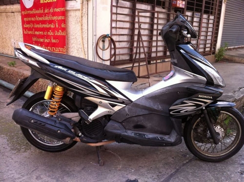 airblade ปี 50 สีเทา ดำ รถบ้าน เครื่องเดิมๆ แน่นๆ ไม่หลวม ไม่มีควันขาว เอกสารครบ คุ้มแน่นอน airblade ปี 50 สีเทา ดำ รถบ้าน เครื่องเดิมๆ แน่นๆ ไม่หลวม ไม่มีควันขาว เอกสารครบ คุ้มแน่นอน